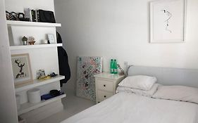 Stunning Richmond Maisionette With Rooftop Patio